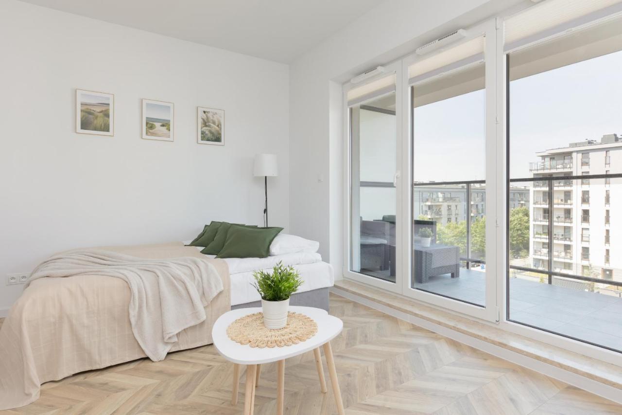 Ursus Sunny Studio For 4 Guests With Parking & Balcony By Noclegi Renters 华沙 外观 照片