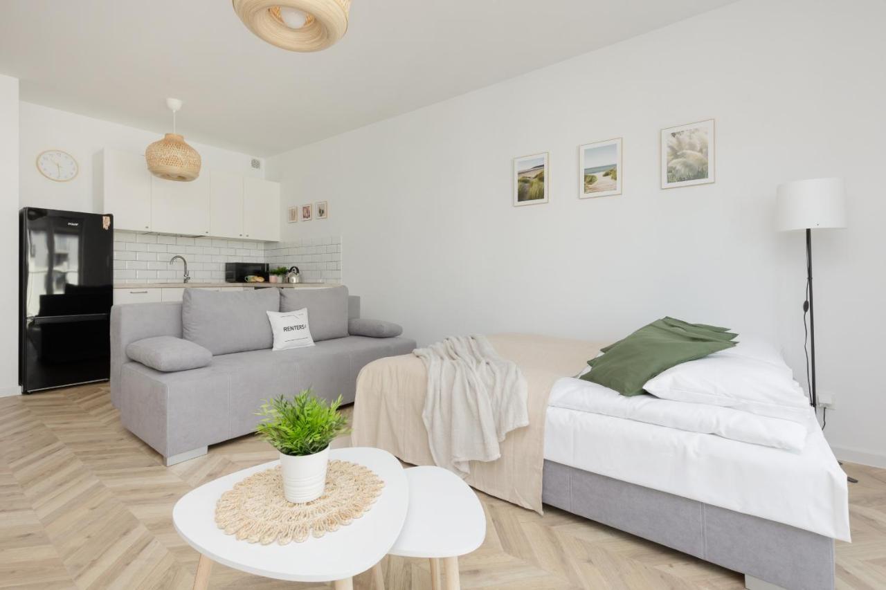 Ursus Sunny Studio For 4 Guests With Parking & Balcony By Noclegi Renters 华沙 外观 照片