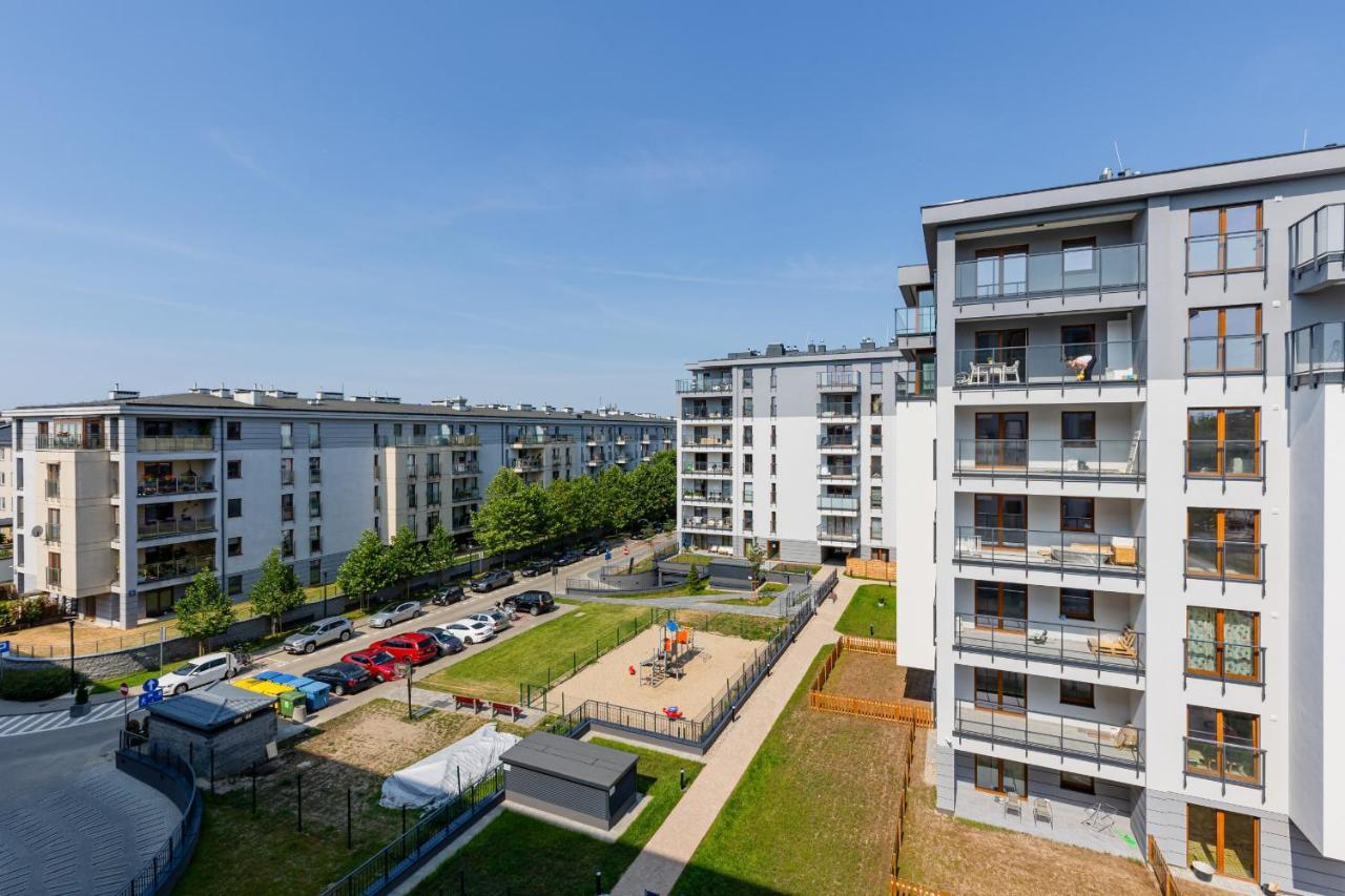 Ursus Sunny Studio For 4 Guests With Parking & Balcony By Noclegi Renters 华沙 外观 照片